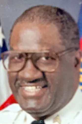 Willie R. Jones 1942-2026